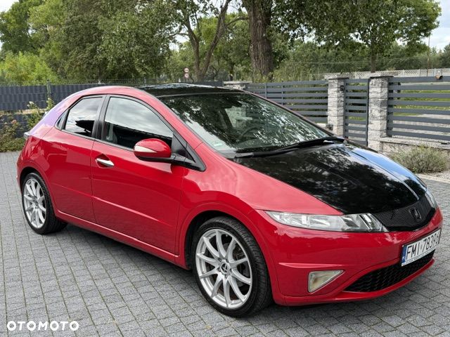 Honda Civic 1.8 Executive NAVI - 3