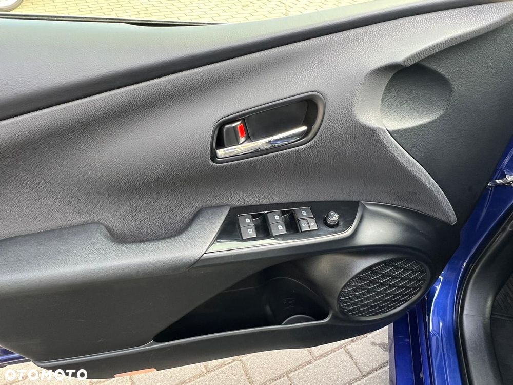 Toyota Prius Hybrid - 15