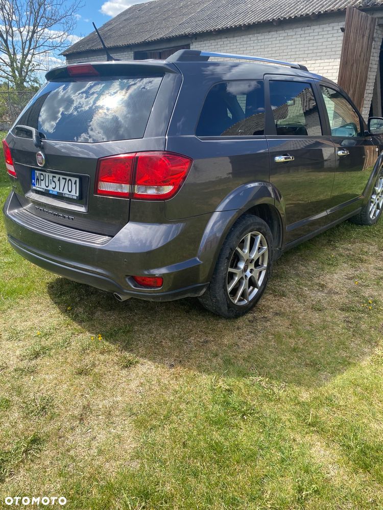 Fiat Freemont 2.0 Multijet 16V DPF Automatik Allrad Black Code - 3