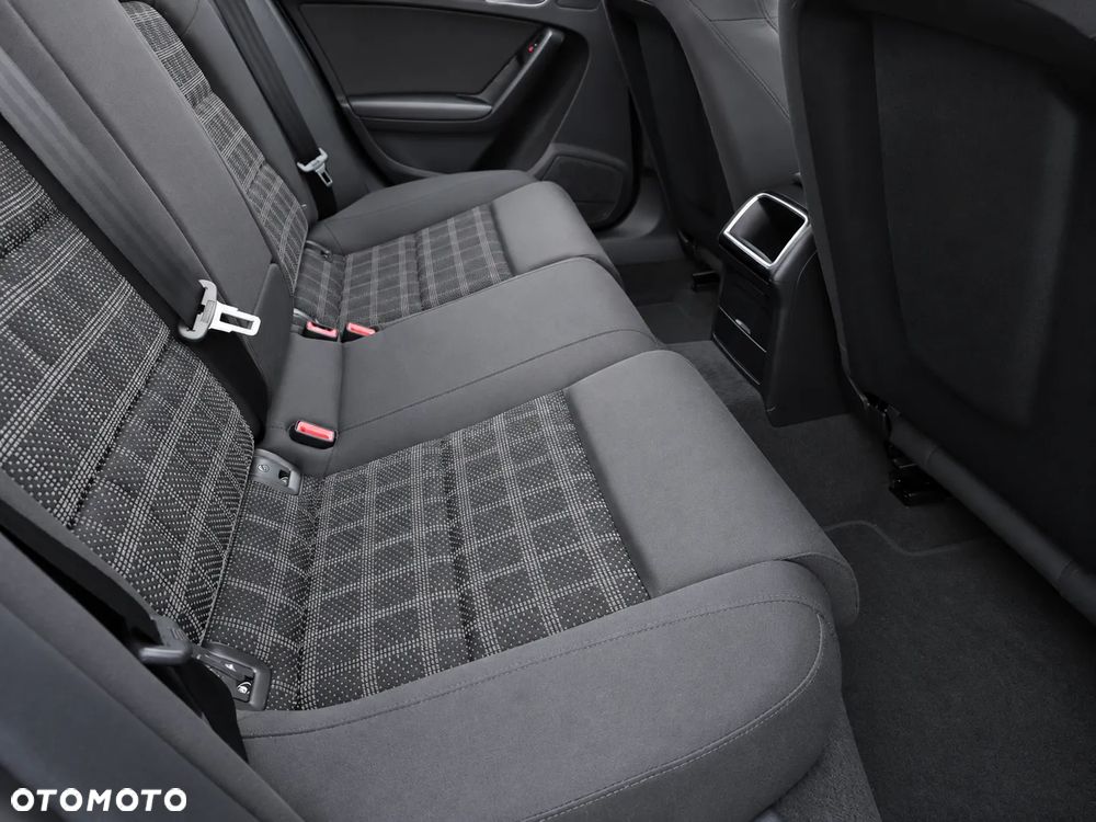 Audi A4 Avant 2.0 TFSI Attraction - 19