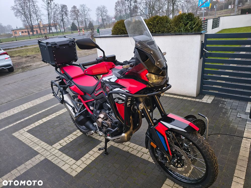 Honda CRF - 9