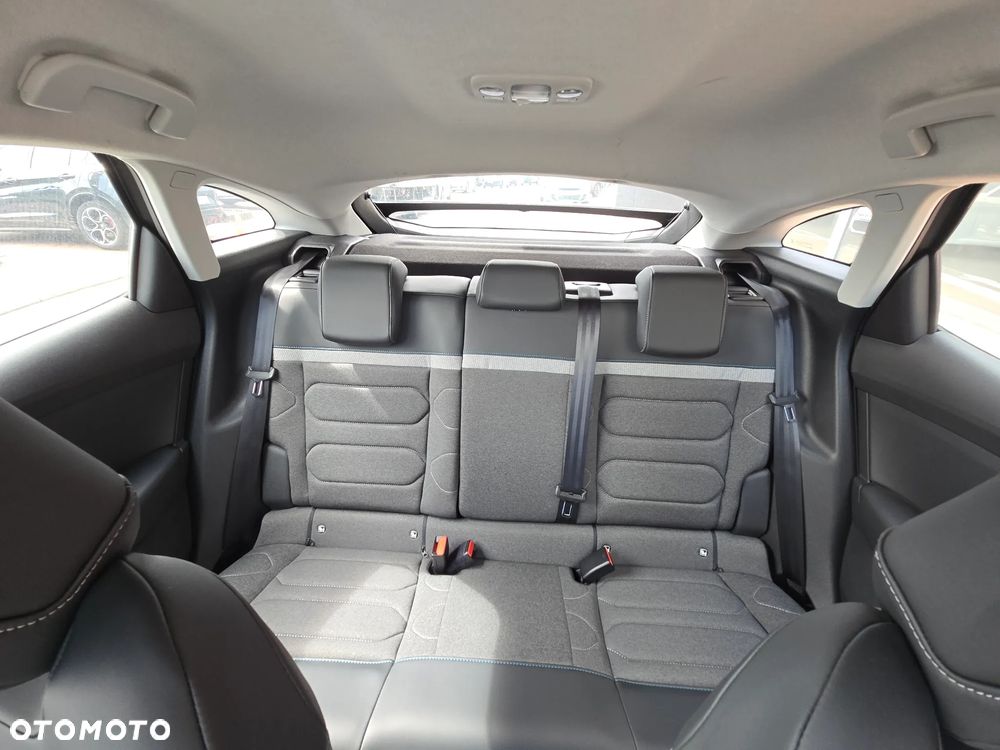 Citroën C4 BlueHDi 130 Stop&Start EAT8 SHINE - 36