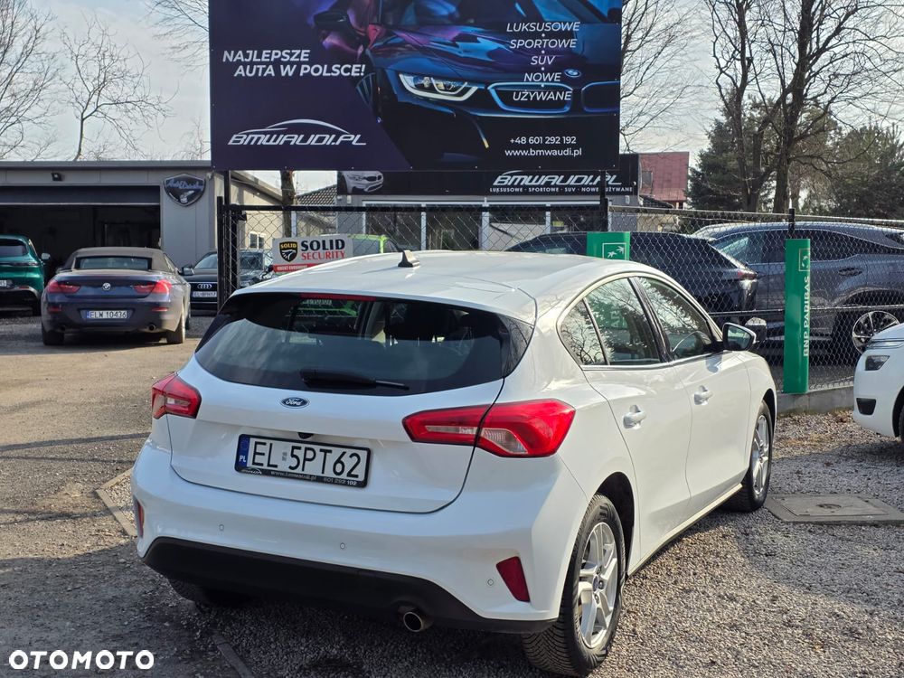 Ford Focus 1.0 EcoBoost Trend Edition Business - 8