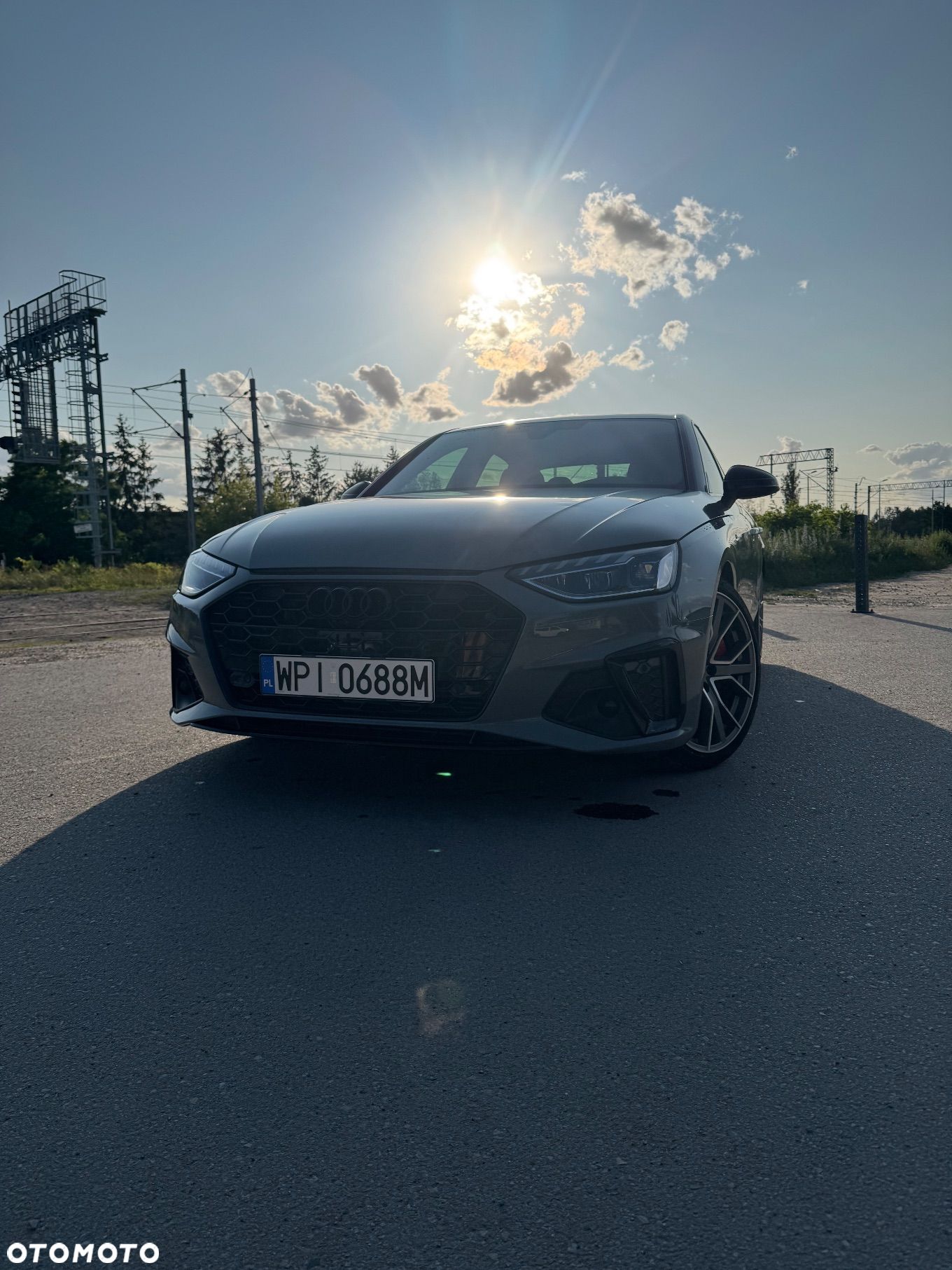 Audi A4 Avant 45 TFSI quattro S tronic S line - 1