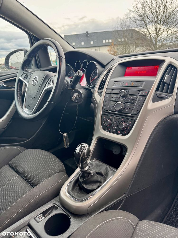 Opel Astra IV 1.4 T Enjoy - 17