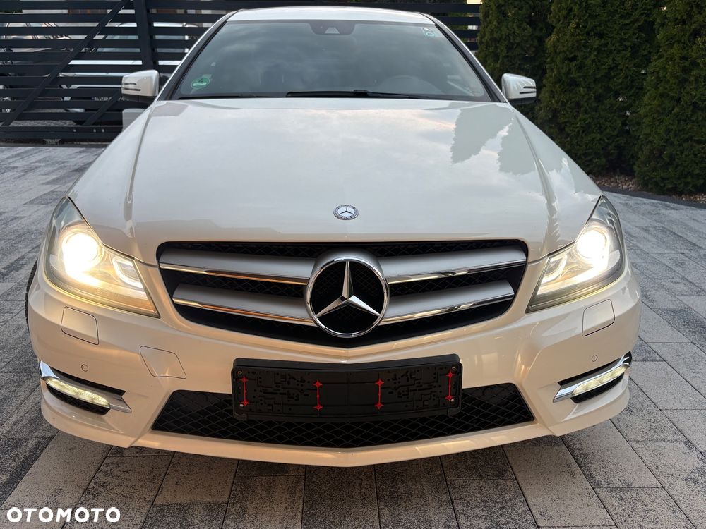 Mercedes-Benz Klasa C 180 (BlueEFFICIENCY) 7G-TRONIC - 25