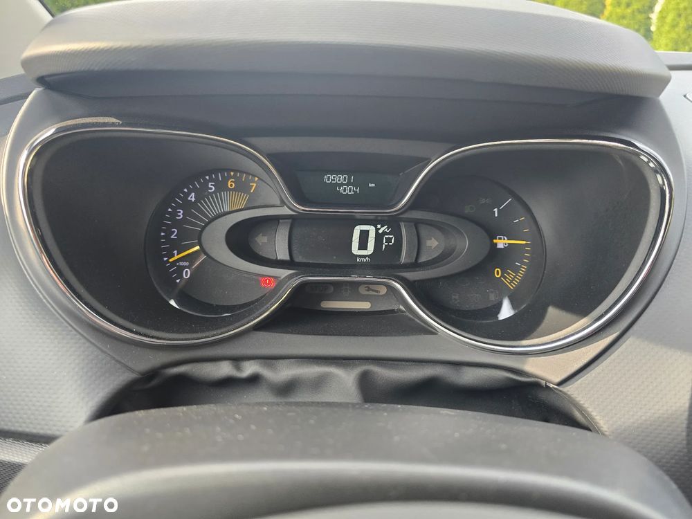 Renault Captur ENERGY TCe 120 EDC Luxe - 8