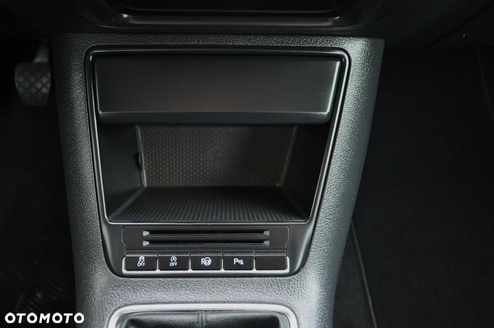Volkswagen Tiguan 2.0 TDI DPF BlueMotion Technology Exclusive - 22