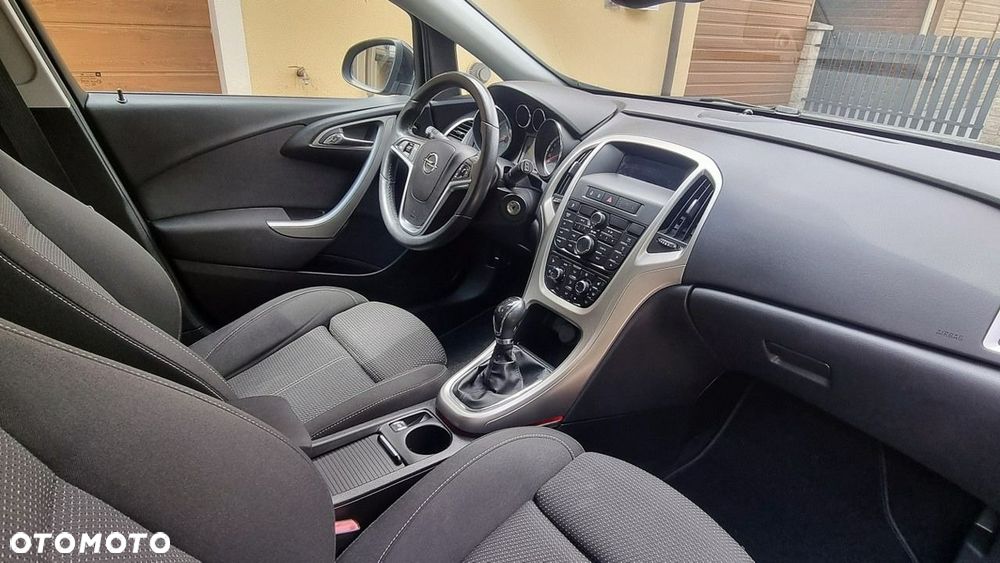 Opel Astra - 14