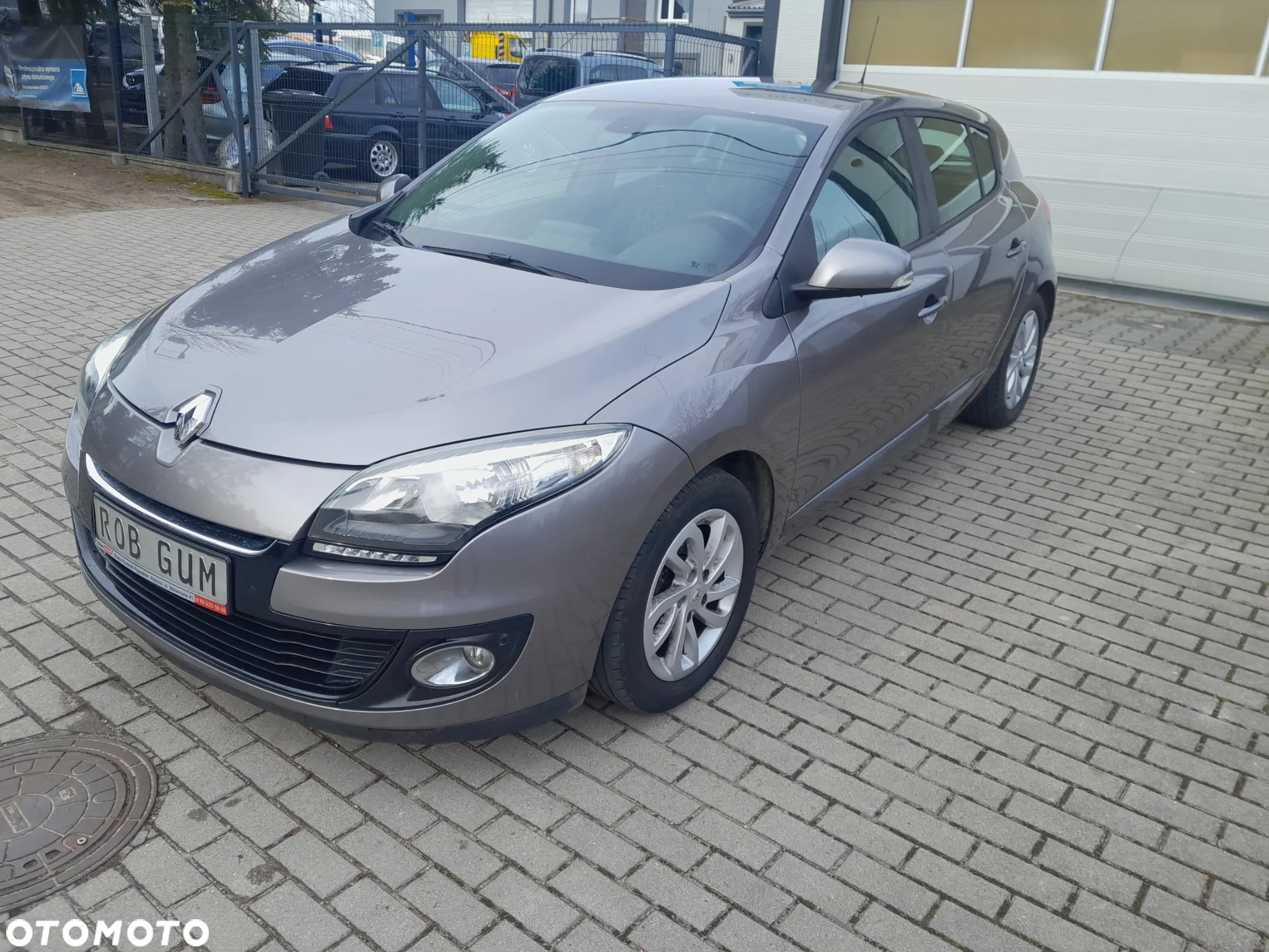 Renault Megane Grandtour ENERGY TCe 115 Start & Stopp Dynamique - 11