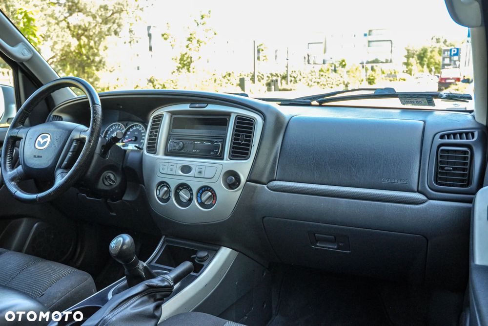 Mazda Tribute - 10