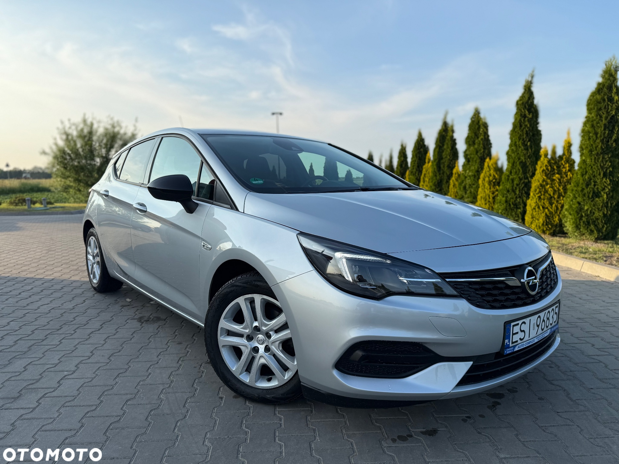 Opel Astra 1.2 Turbo - 19