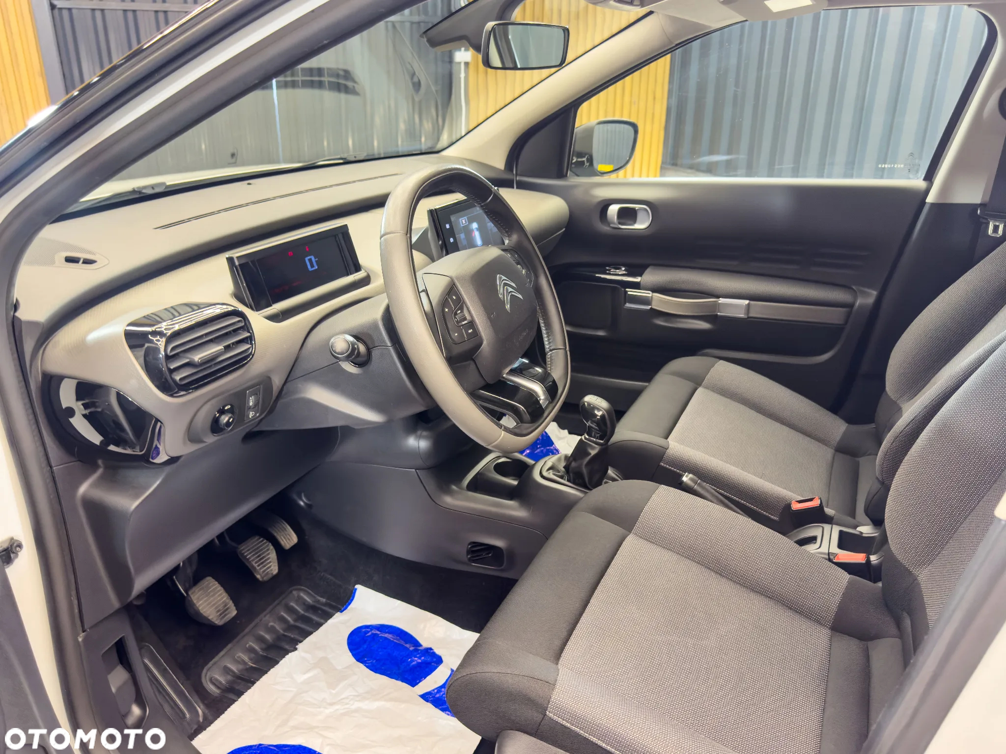 Citroën C4 Cactus 1.2 PureTech Live - 22