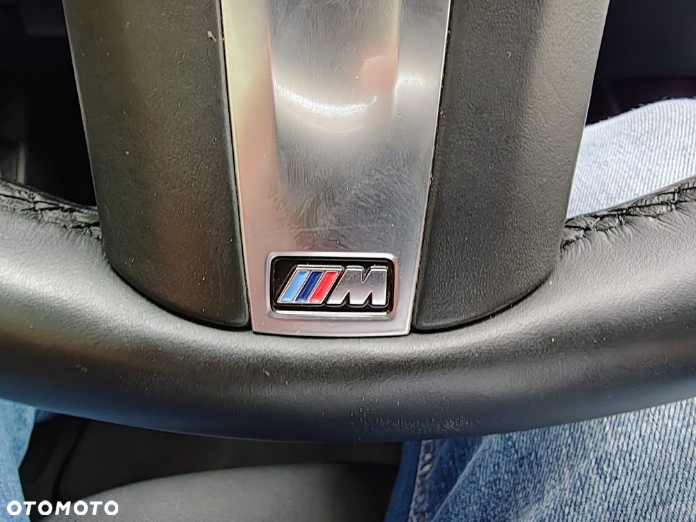 BMW Seria 3 M340i xDrive - 11