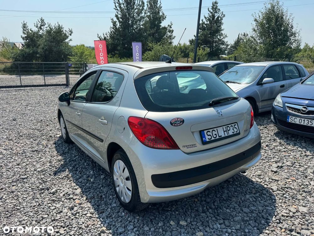 Peugeot 207 1.4 Business Line - 9