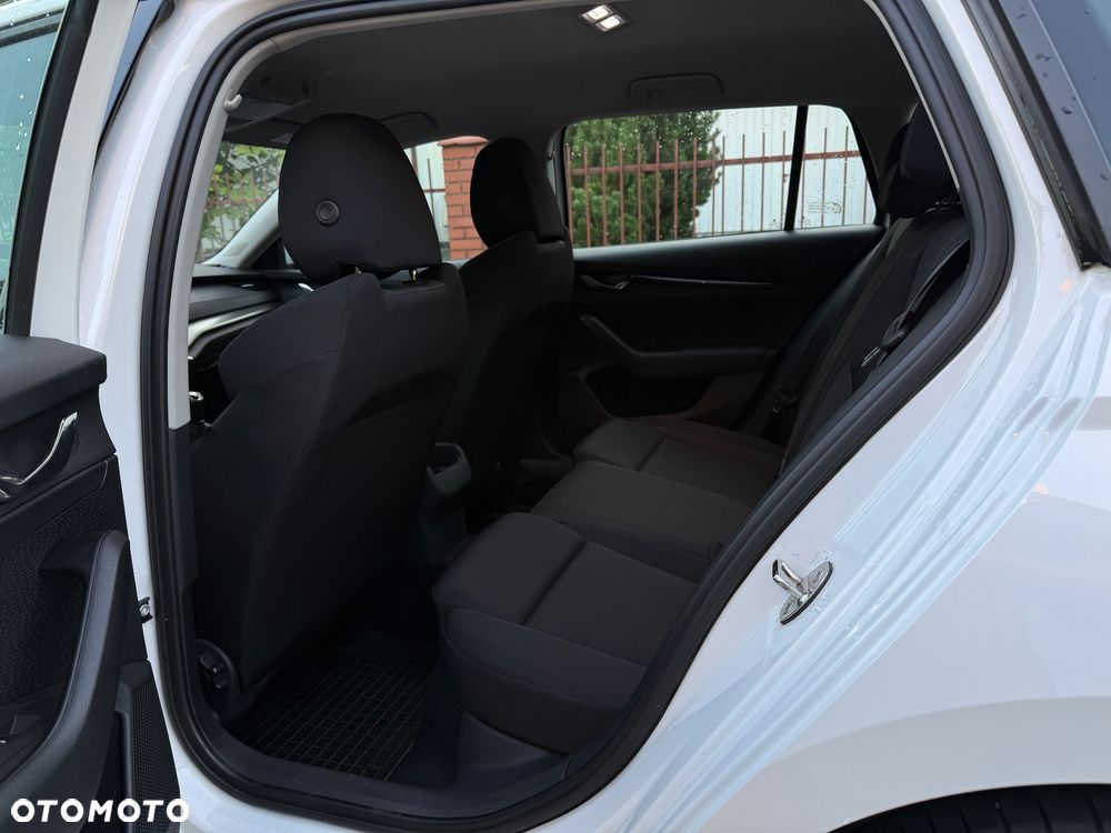 Skoda Octavia 2.0 TDI Active - 18