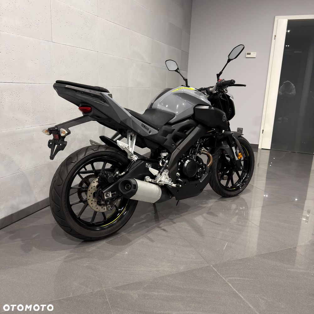 Yamaha MT - 3