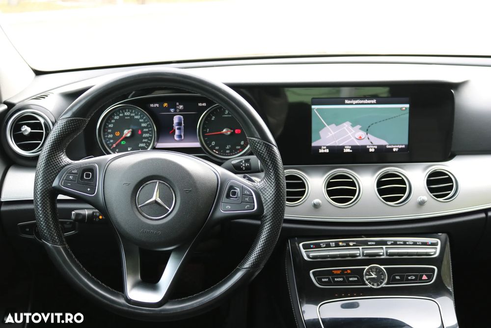 Mercedes-Benz E 220 d 4Matic 9G-TRONIC Avantgarde - 13