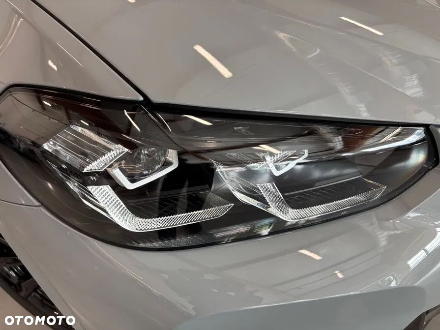 BMW X4 - 26