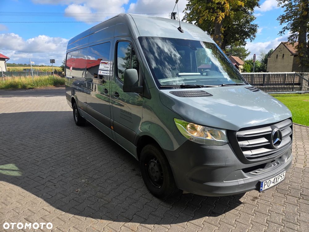 Mercedes-Benz Sprinter - 3