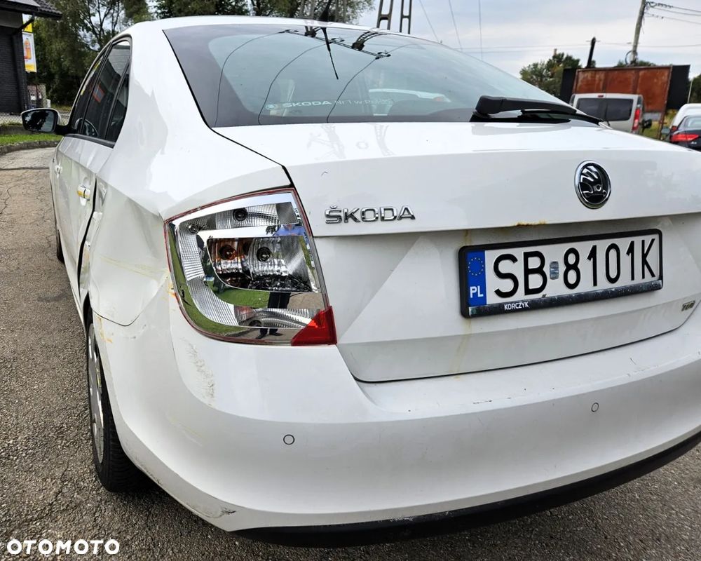 Skoda RAPID 1.6 TDI DPF Ambition - 15