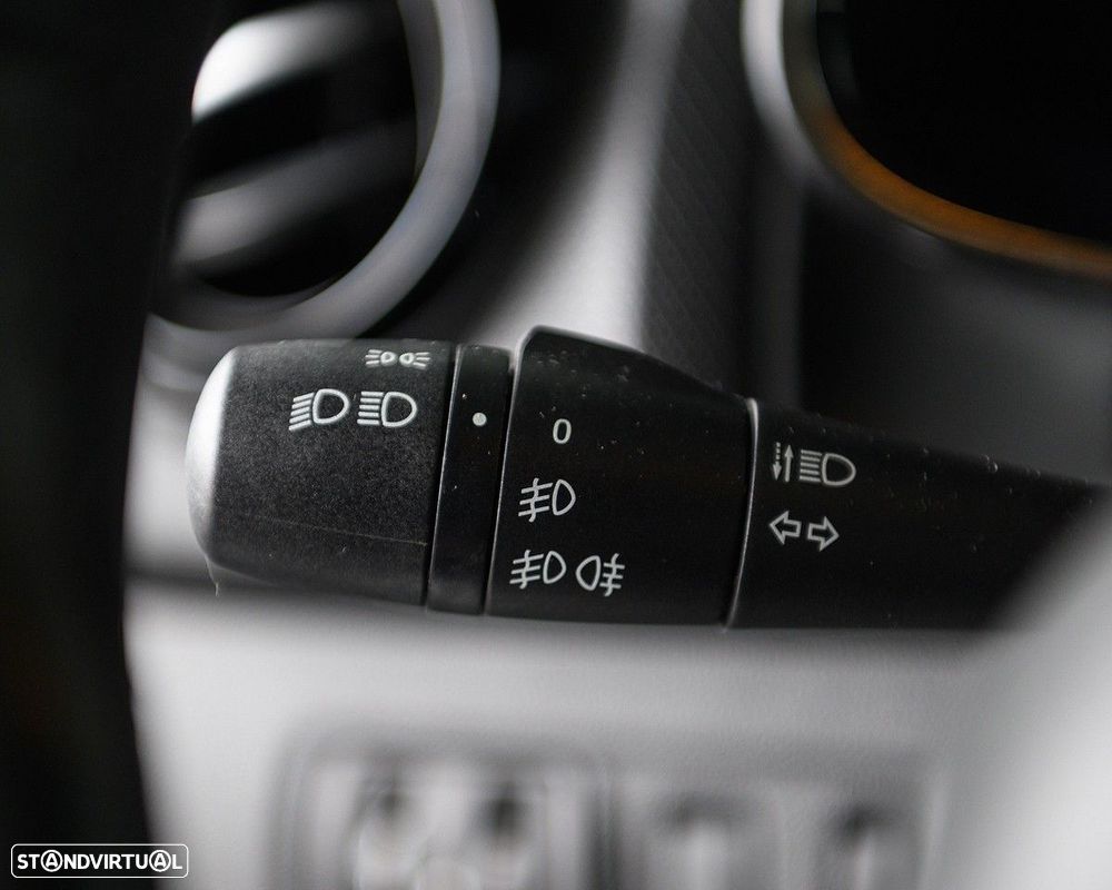 Renault Clio 0.9 TCe Limited - 36