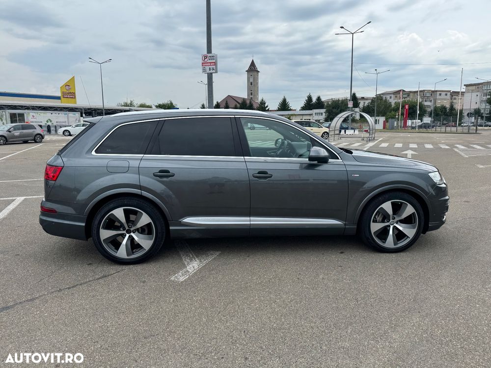 Audi Q7 - 3
