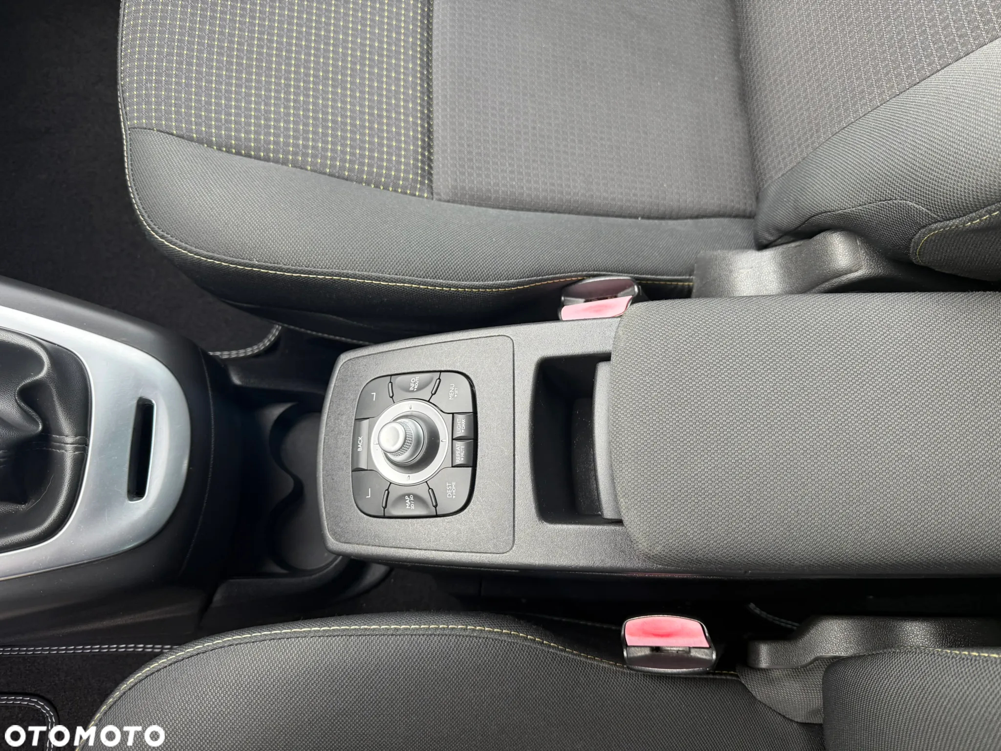 Renault Scenic TCe 130 Dynamique - 21