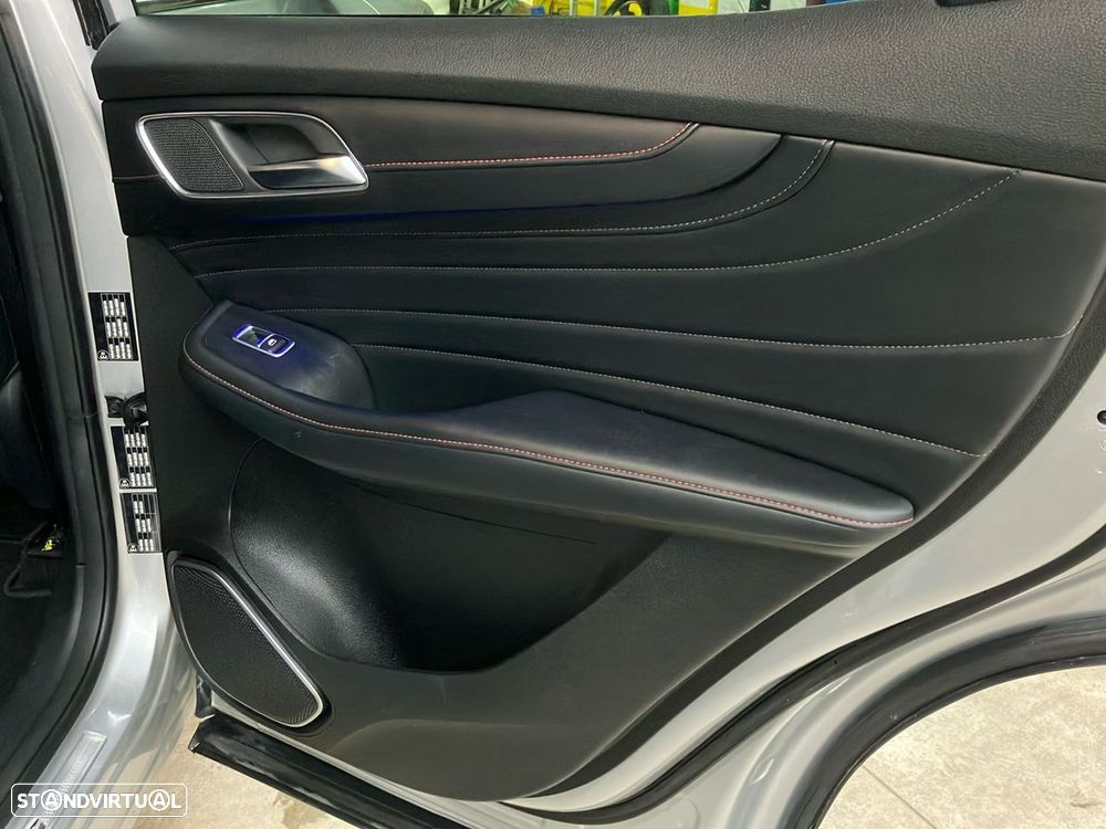 MG EHS 1.5 T-GDI Plug-in Hybrid Luxury - 26