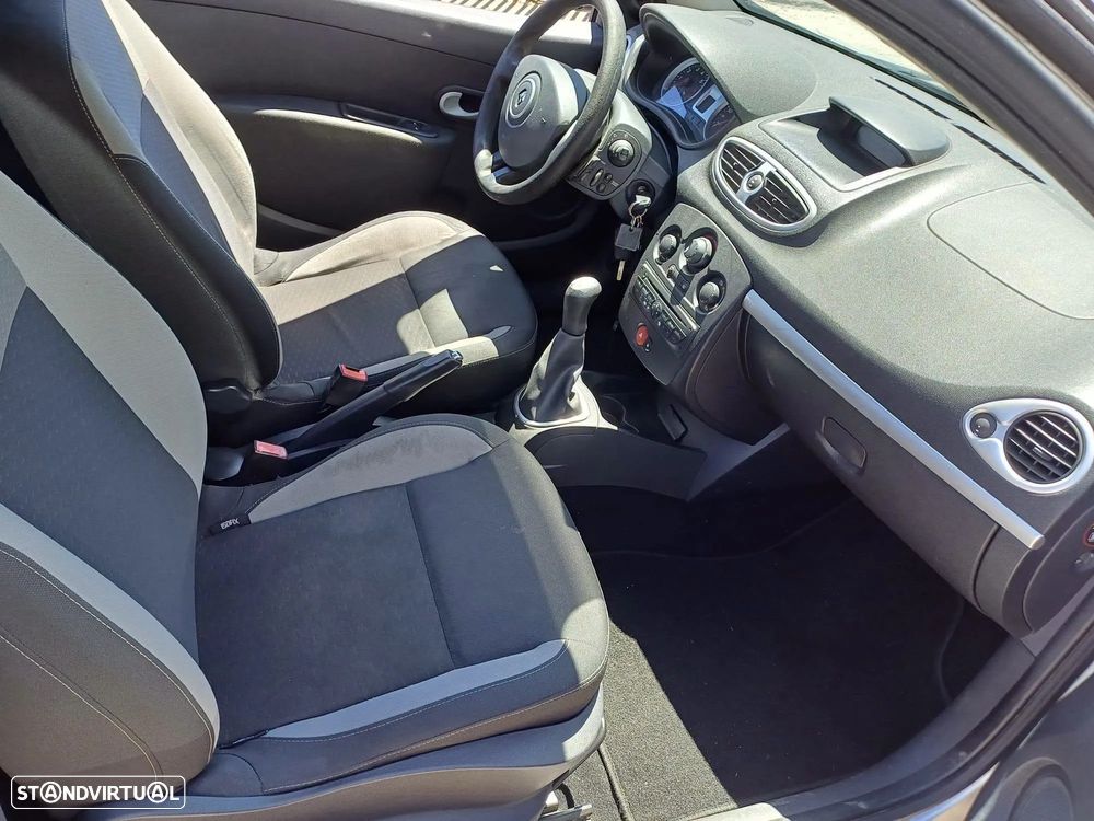 Renault Clio 1.2 TCE GT J15 - 8