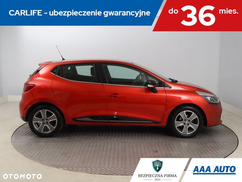 Renault Clio - 8
