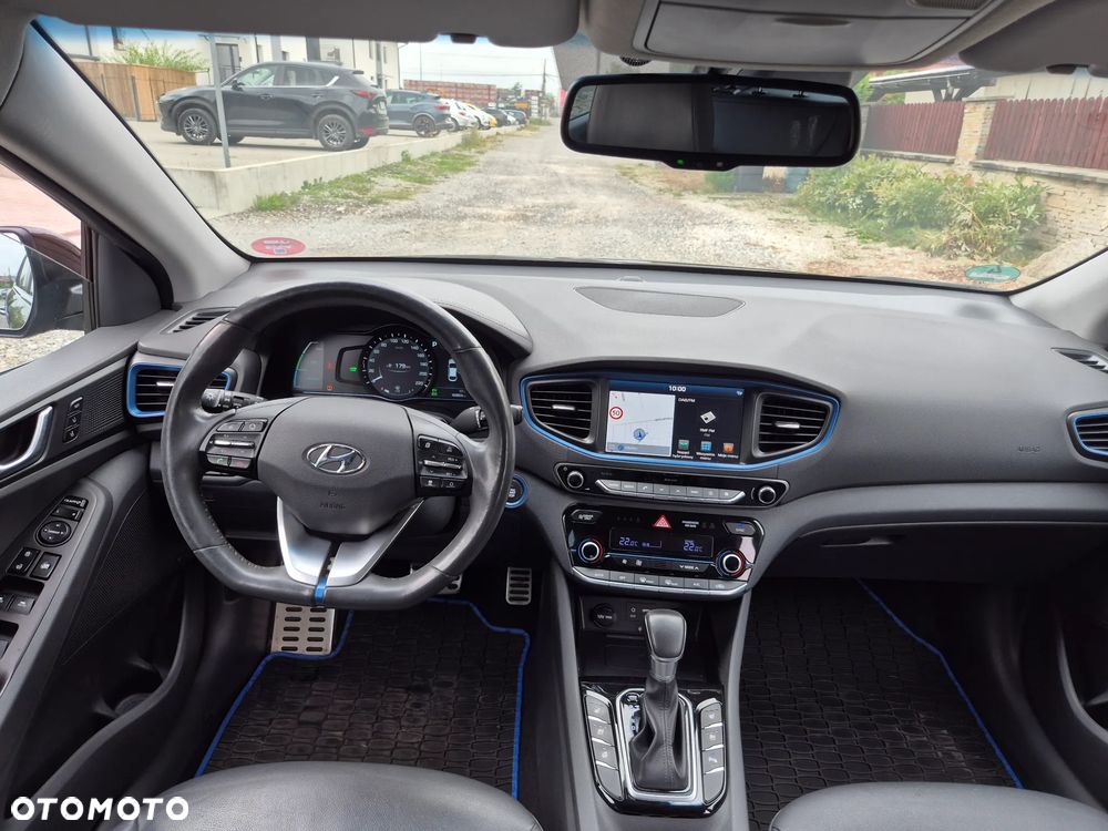Hyundai IONIQ 1.6 GDI Premium - 28