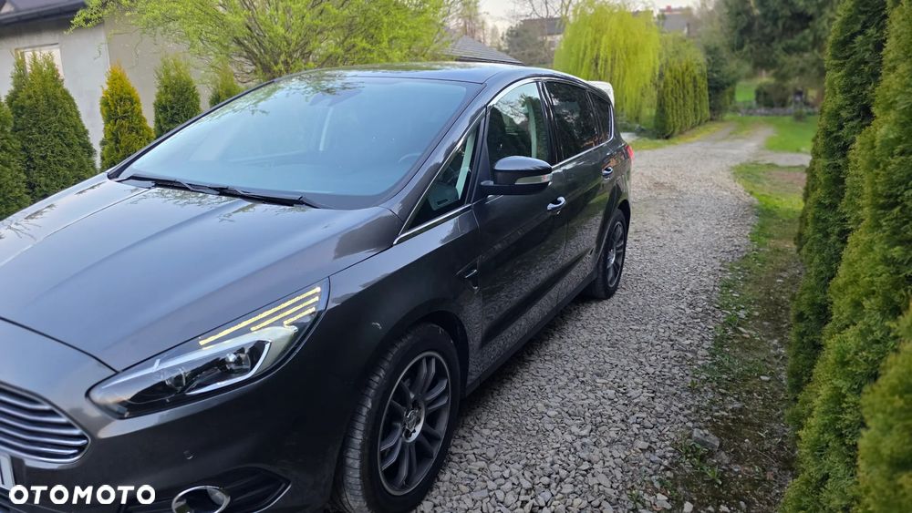 Ford S-Max 2.0 TDCi Titanium PowerShift - 7