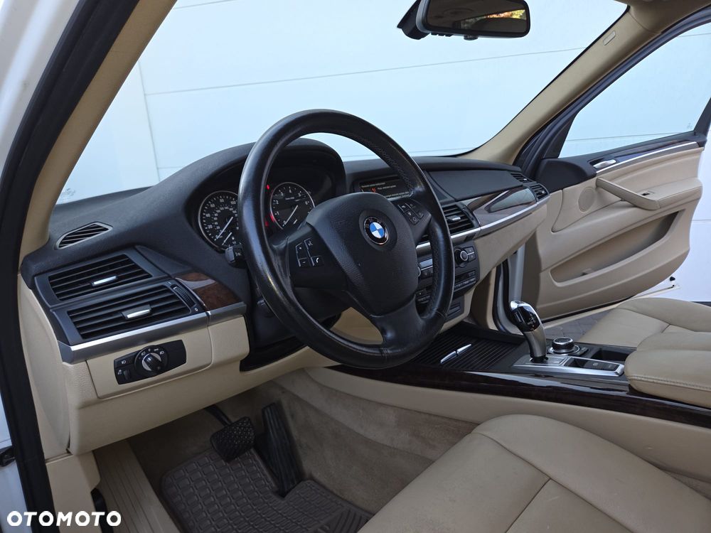 BMW X5 xDrive35i Edition Exclusive - 30