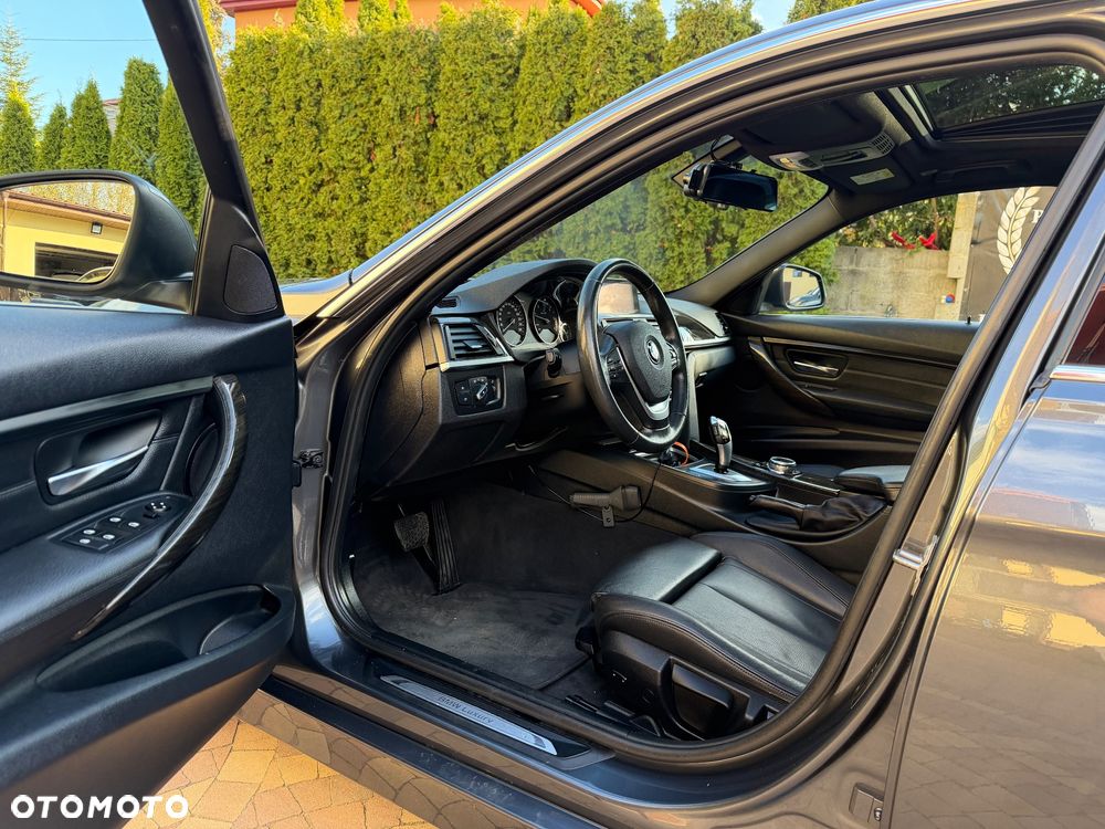 BMW Seria 3 320d Efficient Dynamic Edition Luxury Line - 18