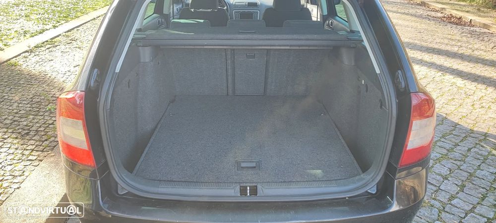 Skoda Octavia Break 1.6 TDi Sportline - 15
