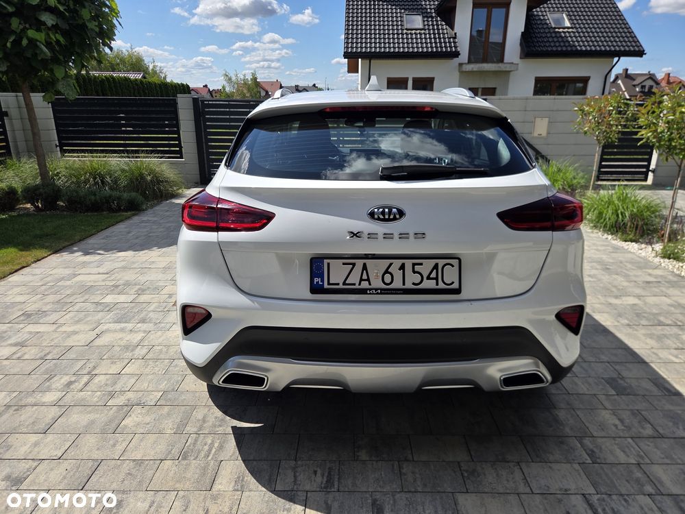 Kia XCeed - 4