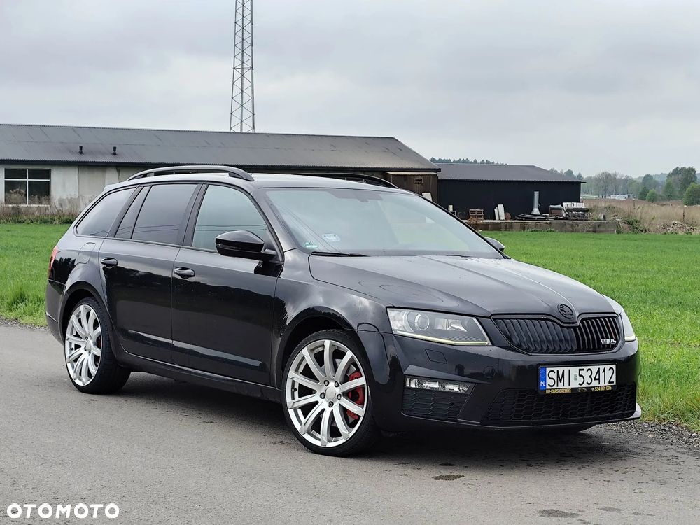 Skoda Octavia 2.0 TDI DSG RS - 3