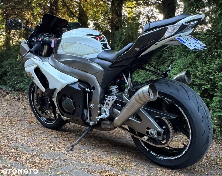 Suzuki GSX-R - 12