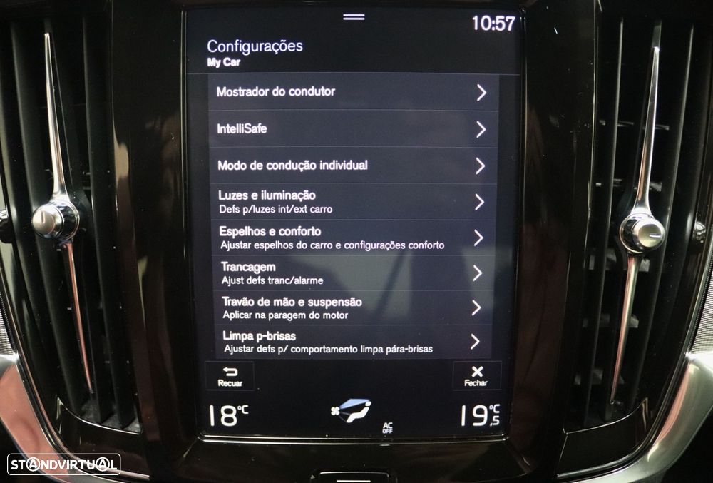 Volvo S90 2.0 T8 R-Design AWD Geartronic - 26