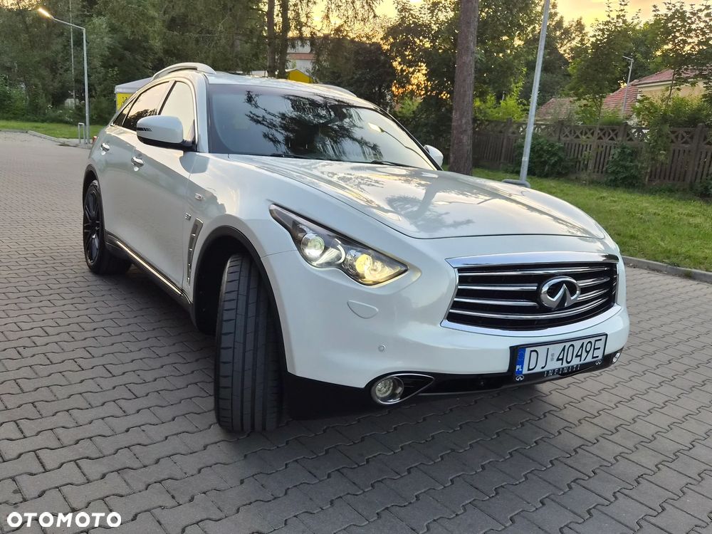 Infiniti QX70 3.7 S Premium - 4