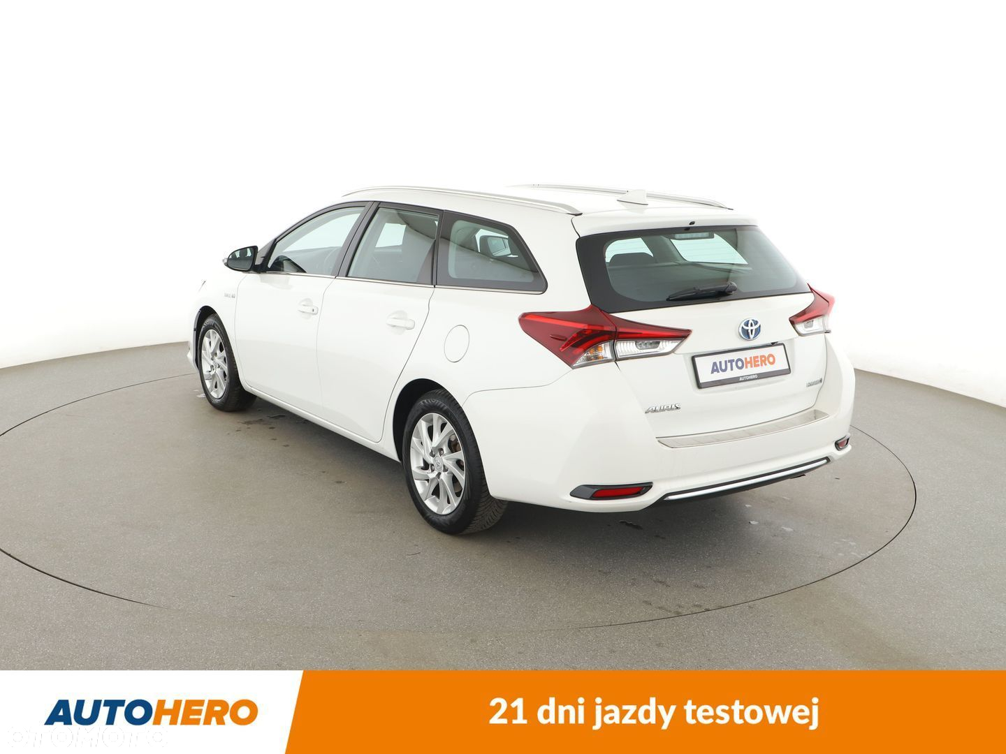 Toyota Auris - 4