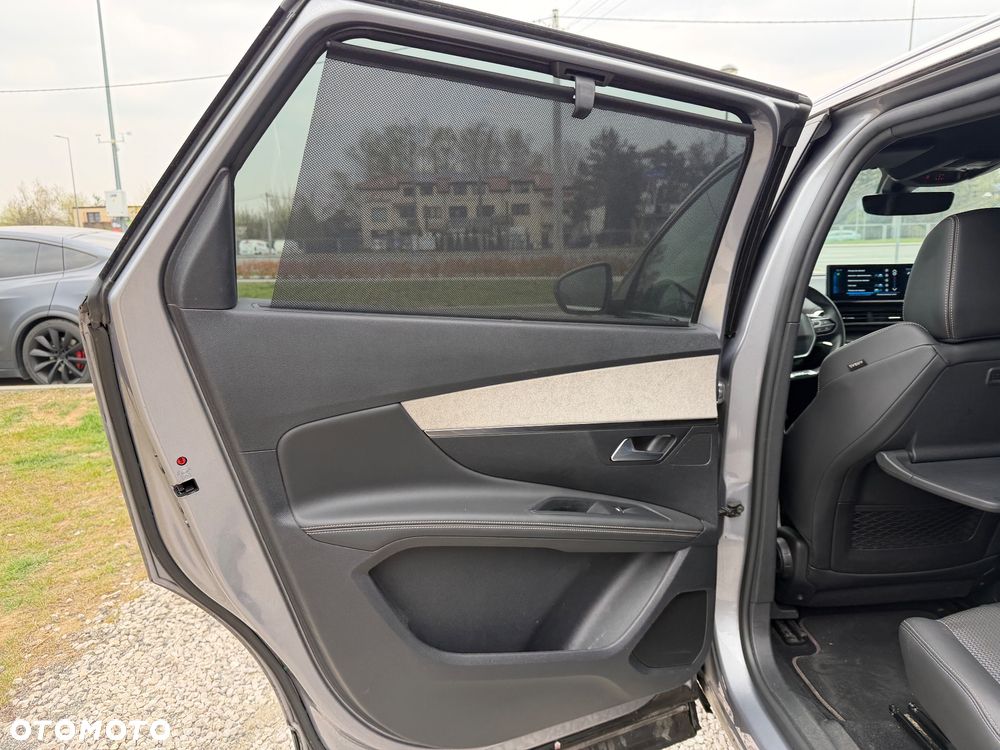 Peugeot 5008 1.2 PureTech GT Pack S&S EAT8 - 16