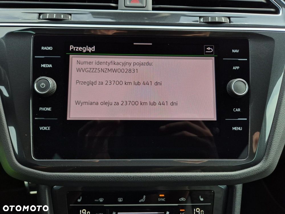 Volkswagen Tiguan 2.0 TDI SCR 4Mot R-Line DSG - 28