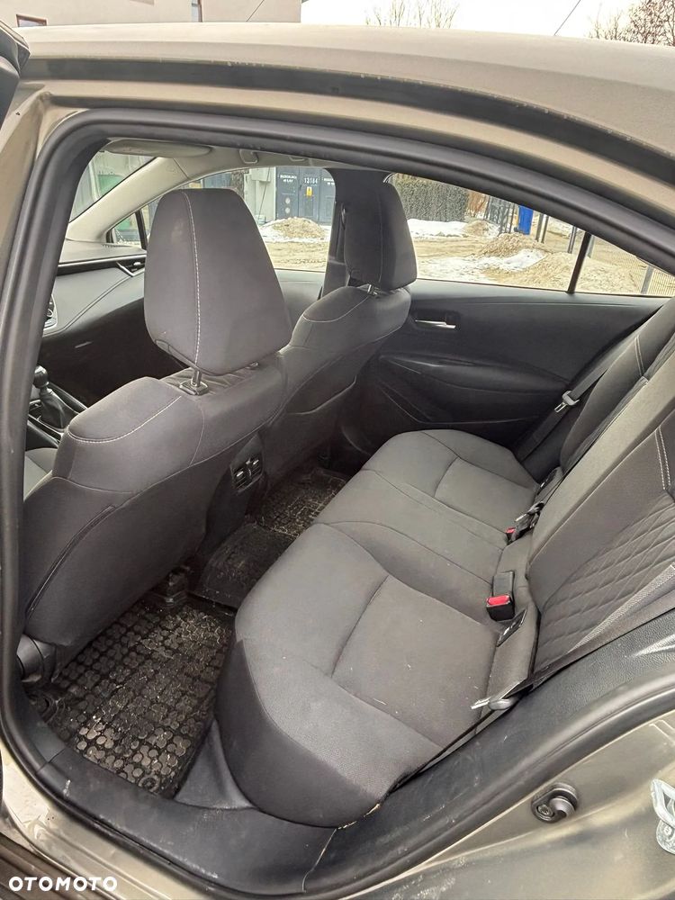 Toyota Corolla 1.5 Active - 12