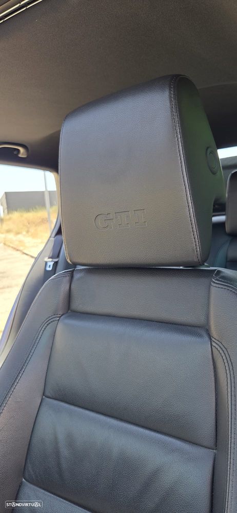 VW Golf 2.0 GTI DSG - 17
