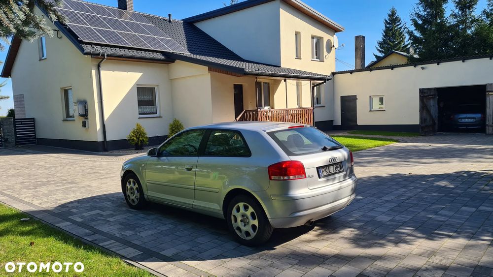 Audi A3 1.6 Ambition - 1