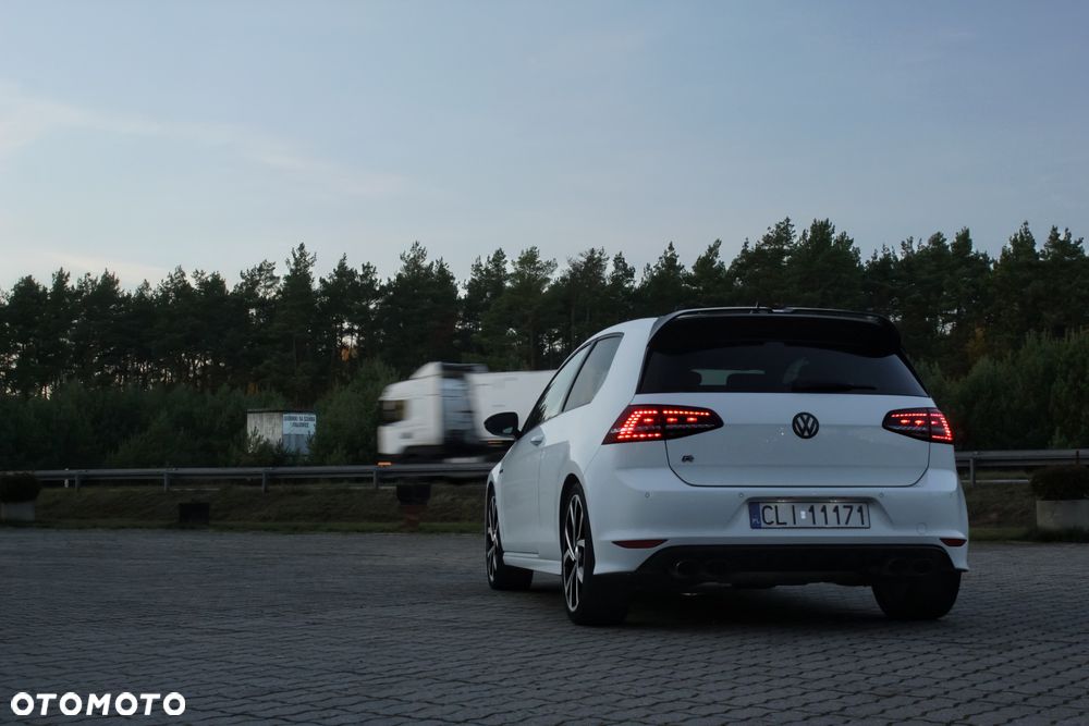 Volkswagen Golf R 2.0 TSI OPF 4Motion DSG - 4