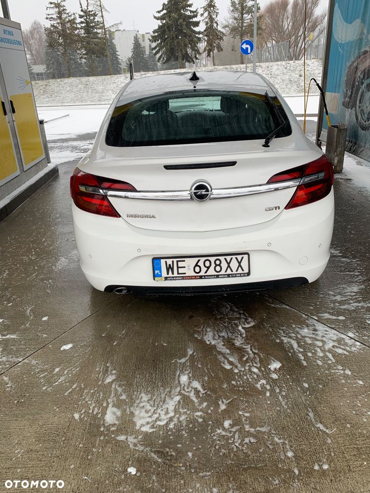 Opel Insignia 2.0 CDTI Executive - 11