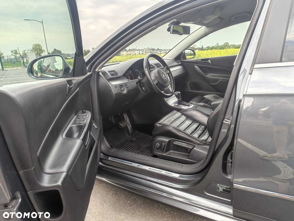 Volkswagen Passat Variant - 5